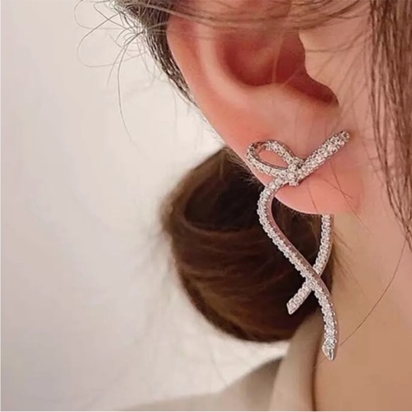 Silver Front Back 2 Piece Bow Earrings - Picture 2 of 3